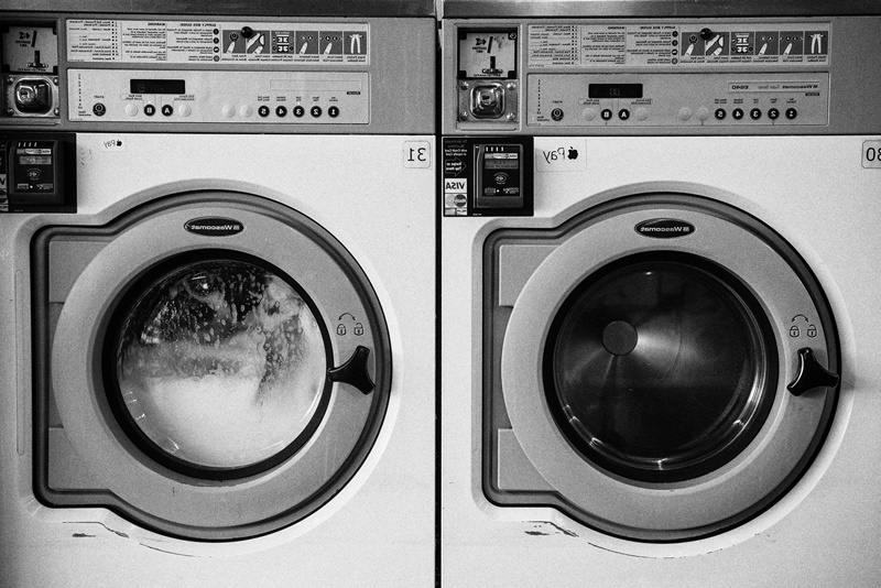 古い洗濯機を買い替える