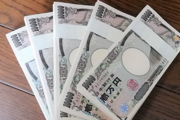 年収500万円の貯金額の平均は！毎月の貯金目安は○○円がベスト！